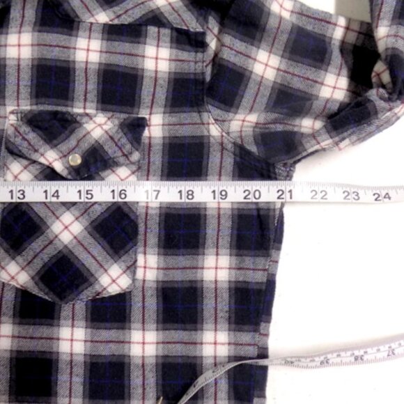 Wrangler Men’s Western Black White Plaid Pearl Snap Flannel - Size: Medium - Picture 8 of 10